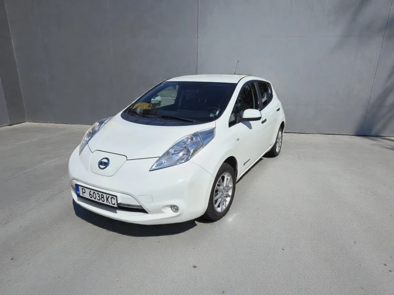 Nissan Leaf , снимка 2 - Автомобили и джипове - 47113937
