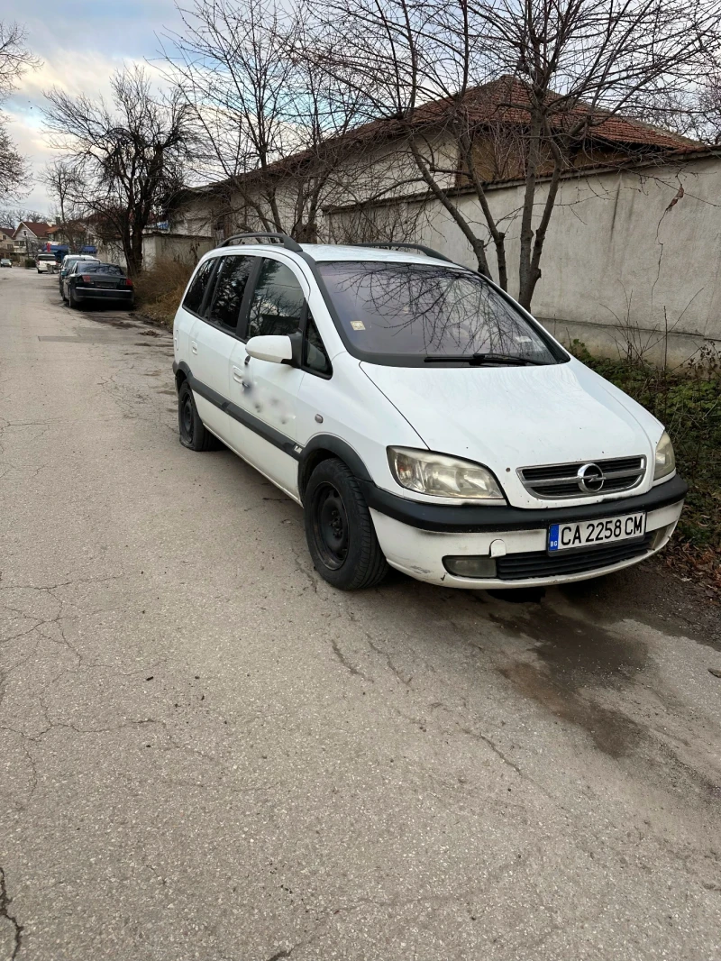 Opel Zafira 1.7cdti, снимка 1 - Автомобили и джипове - 48650003