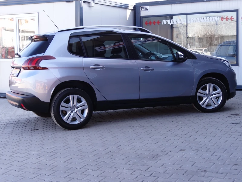 Peugeot 2008 1.2e-THP 110k.c./Автоматик/Навигация/Камера/Euro6/, снимка 5 - Автомобили и джипове - 49024175