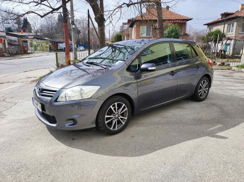 Toyota Auris, снимка 1 - Автомобили и джипове - 49559322