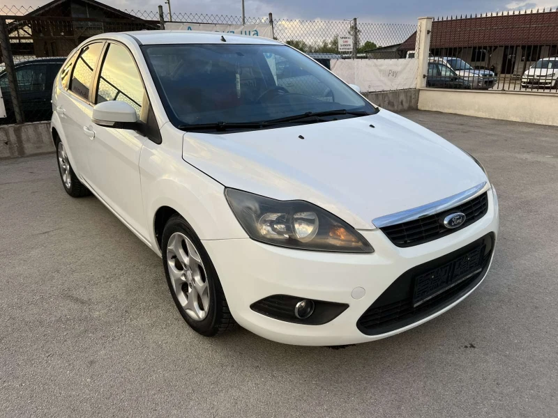 Ford Focus 1.6i 116кс ГАЗОВ ИНЖЕКЦИОН КЛИМАТРОНИК, снимка 3 - Автомобили и джипове - 49995208