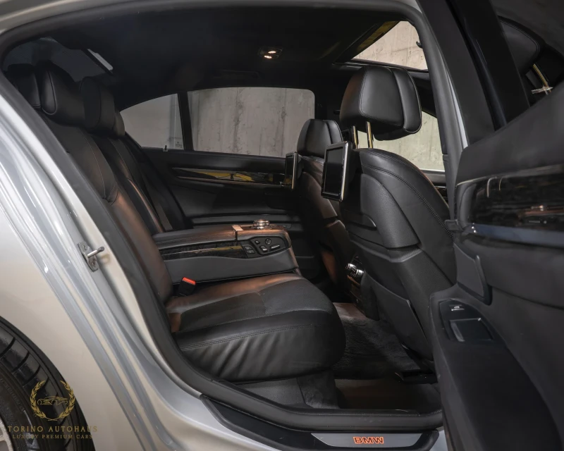 BMW 730 xDrive* 3xTV* Leaser* H&K* Shadow Line* FULL MAXX*, снимка 12 - Автомобили и джипове - 52148672