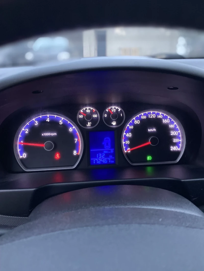 Hyundai I30 1.4i FACELIFT FIFA EDITION ПРОДАДЕНА!, снимка 9 - Автомобили и джипове - 52517769