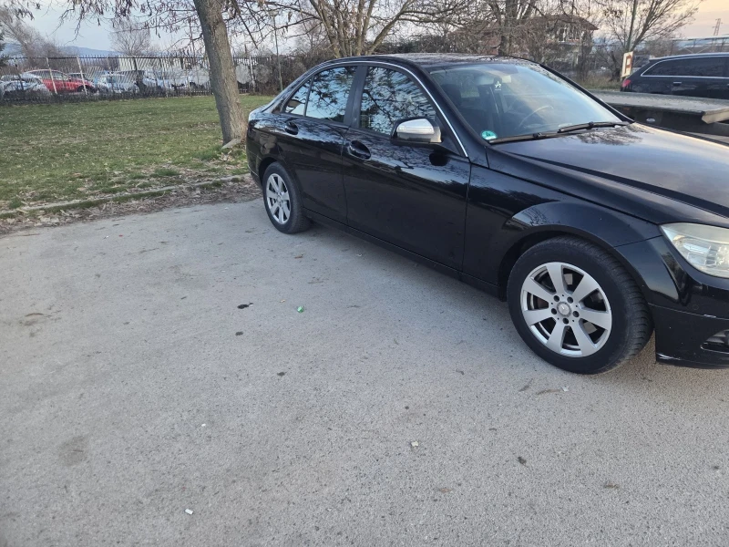 Mercedes-Benz C 220 2.2 CDI, снимка 3 - Автомобили и джипове - 52859576