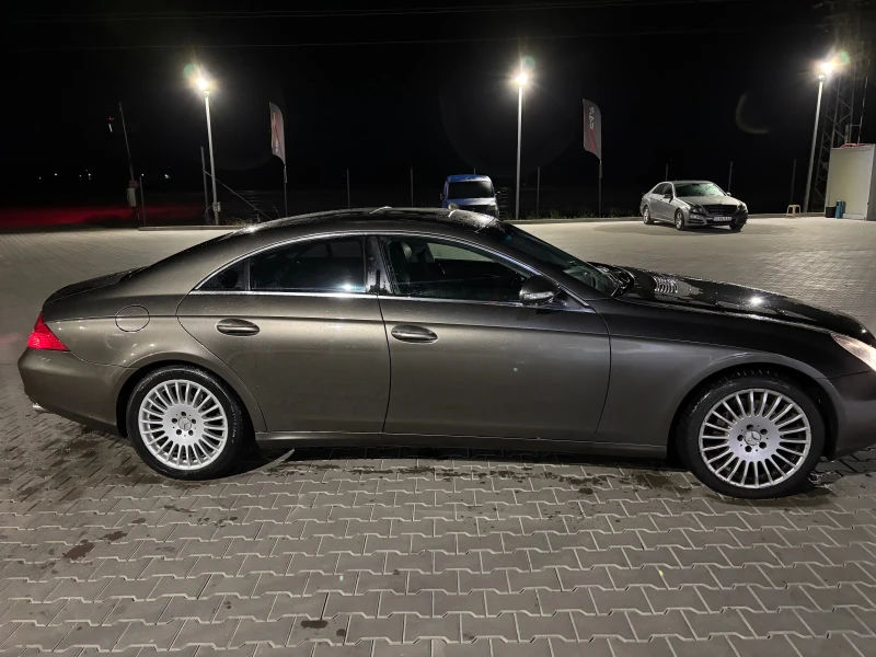Mercedes-Benz CLS 350, снимка 8 - Автомобили и джипове - 53155193