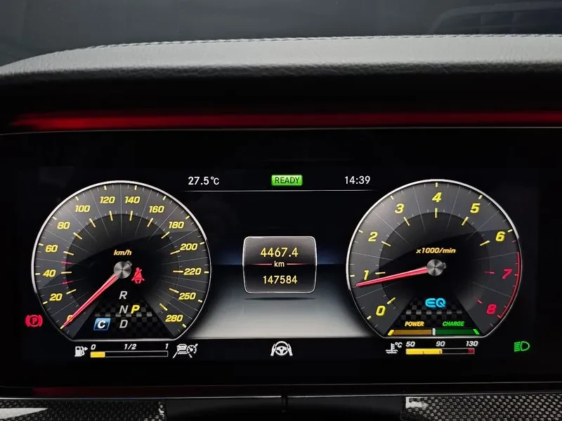 Mercedes-Benz E 53 AMG Amg 4Matic+ , снимка 8 - Автомобили и джипове - 56737913
