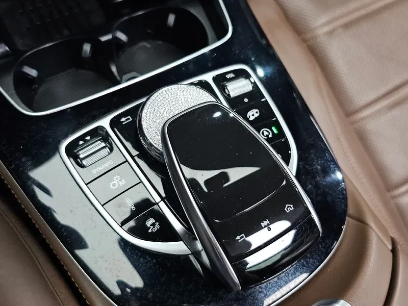 Mercedes-Benz E 53 AMG Amg 4Matic+ , снимка 17 - Автомобили и джипове - 56737913