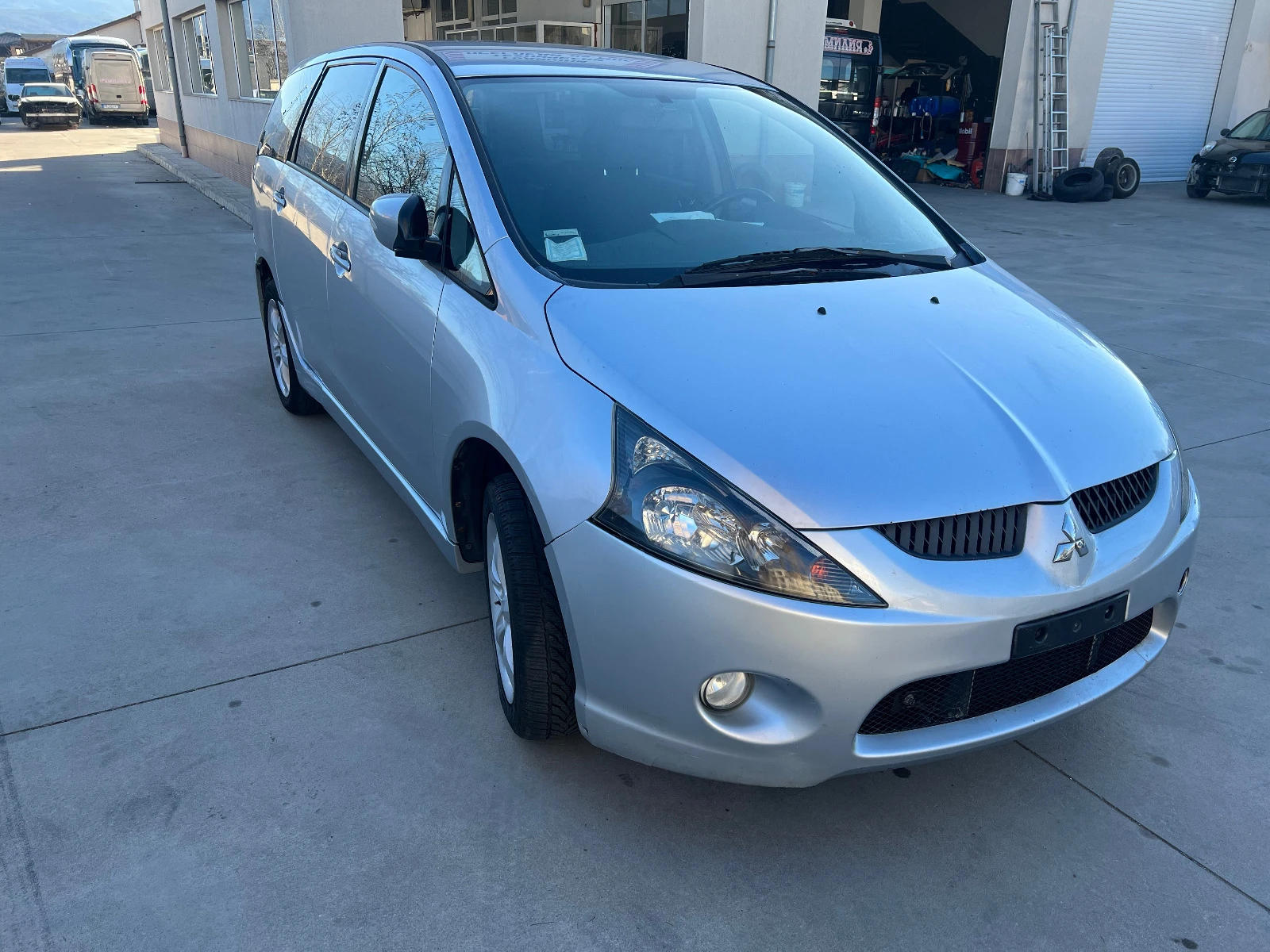 Mitsubishi Grandis 2.0 DiD - [1] 