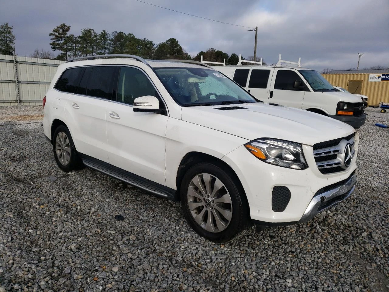 Mercedes-Benz GLS 450 4MATIC* LED* Harman/Kardon* Пано* Подгрев*  - изображение 4