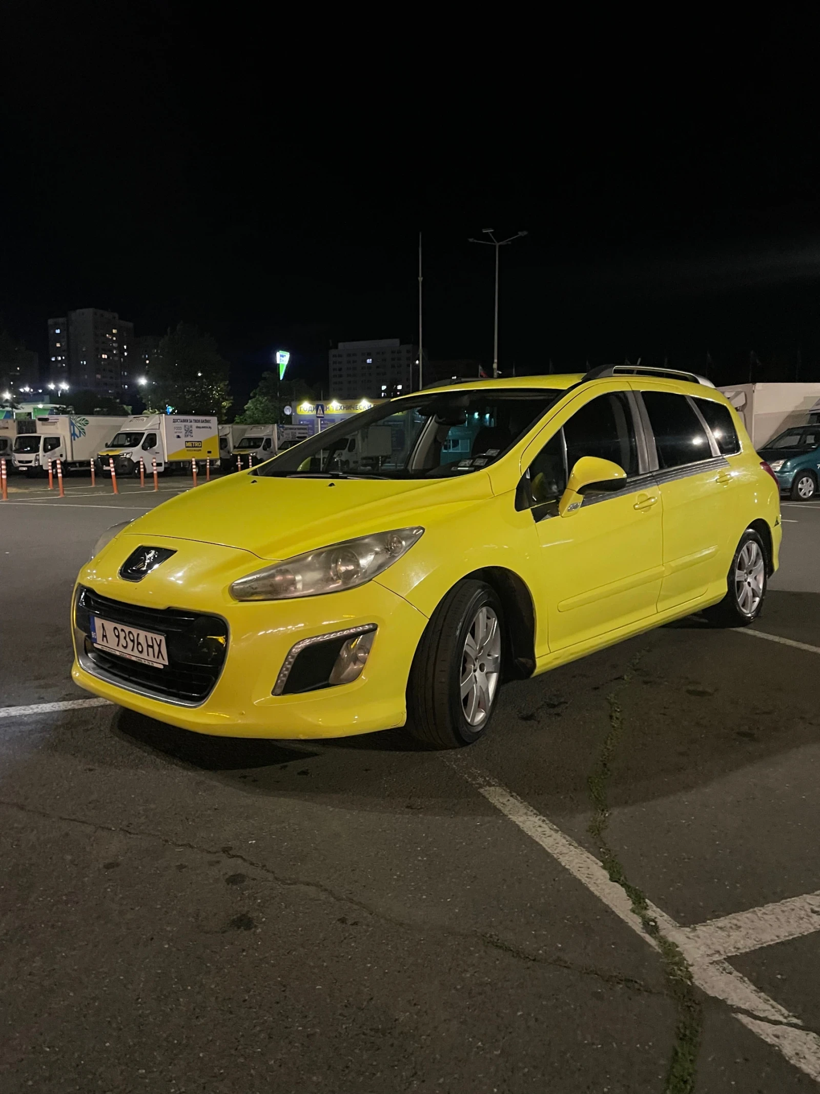 Peugeot 308 1.6e-HDI-114к.с. - изображение 2