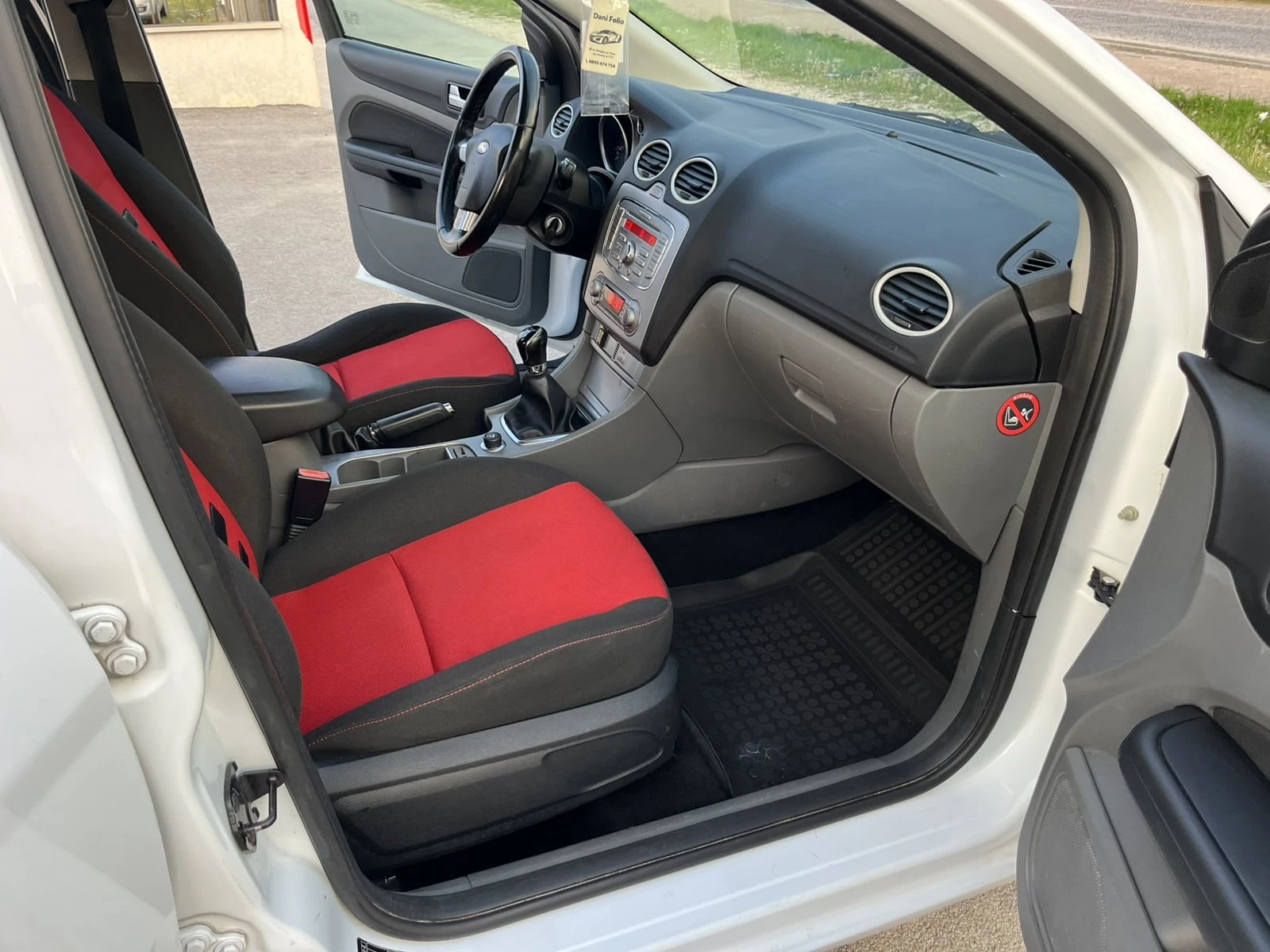 Ford Focus 1.6i 116    | Mobile.bg   11