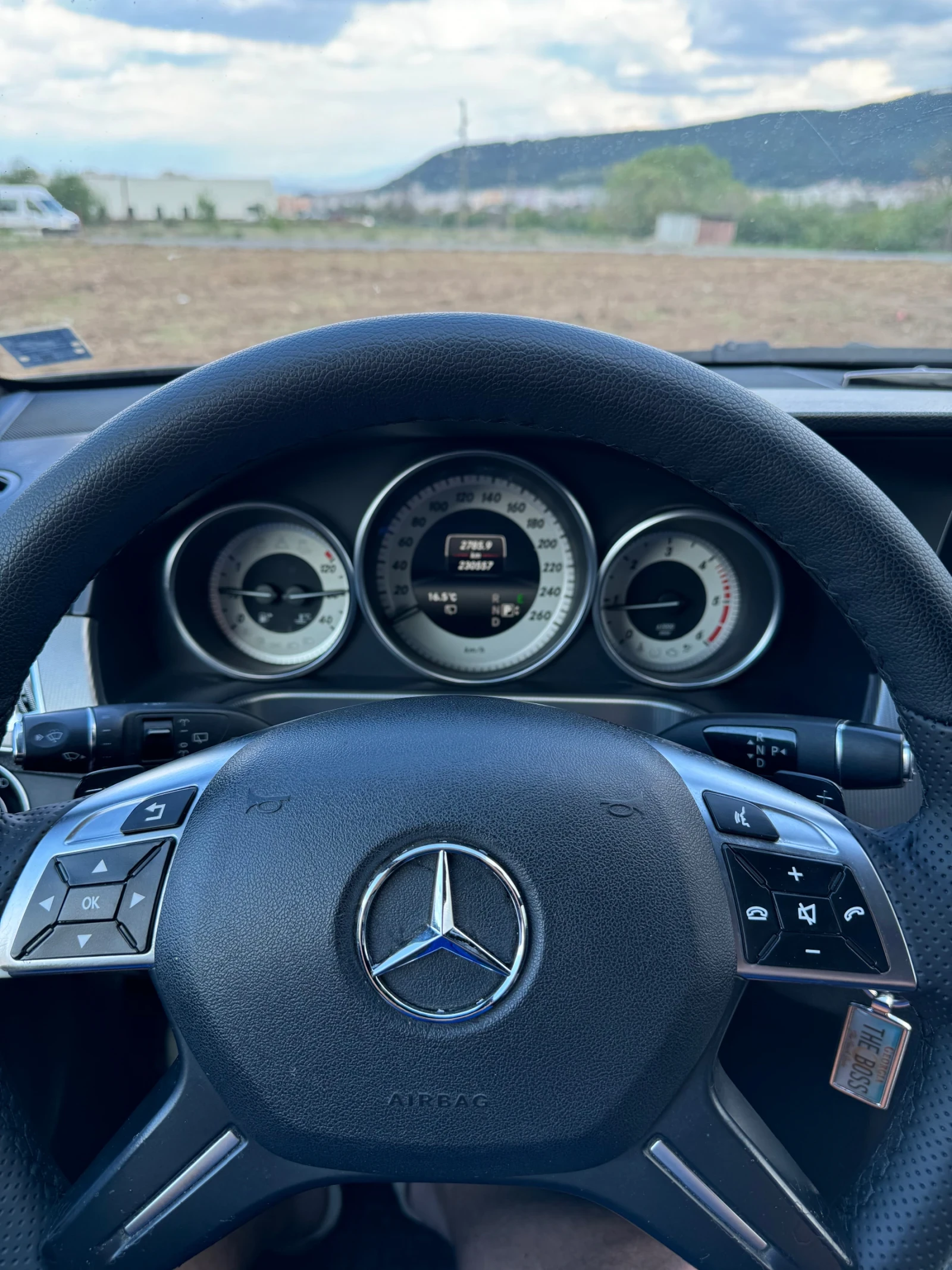 Mercedes-Benz E 200 | Mobile.bg   17