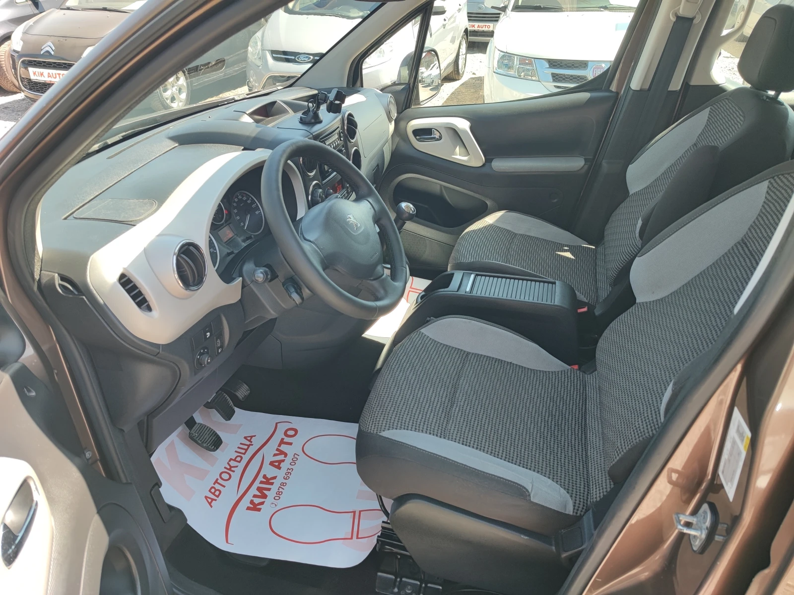 Peugeot Partner 1.6HDI-115ks-ПАРКТРОНИК - изображение 9