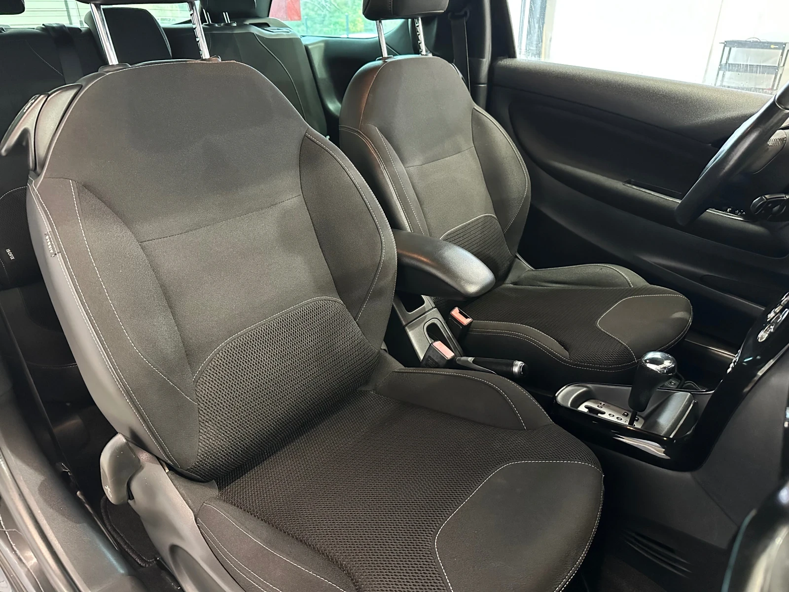 Citroen DS3 1.6Vti-120к.с., снимка 9 - Автомобили и джипове - 56697358
