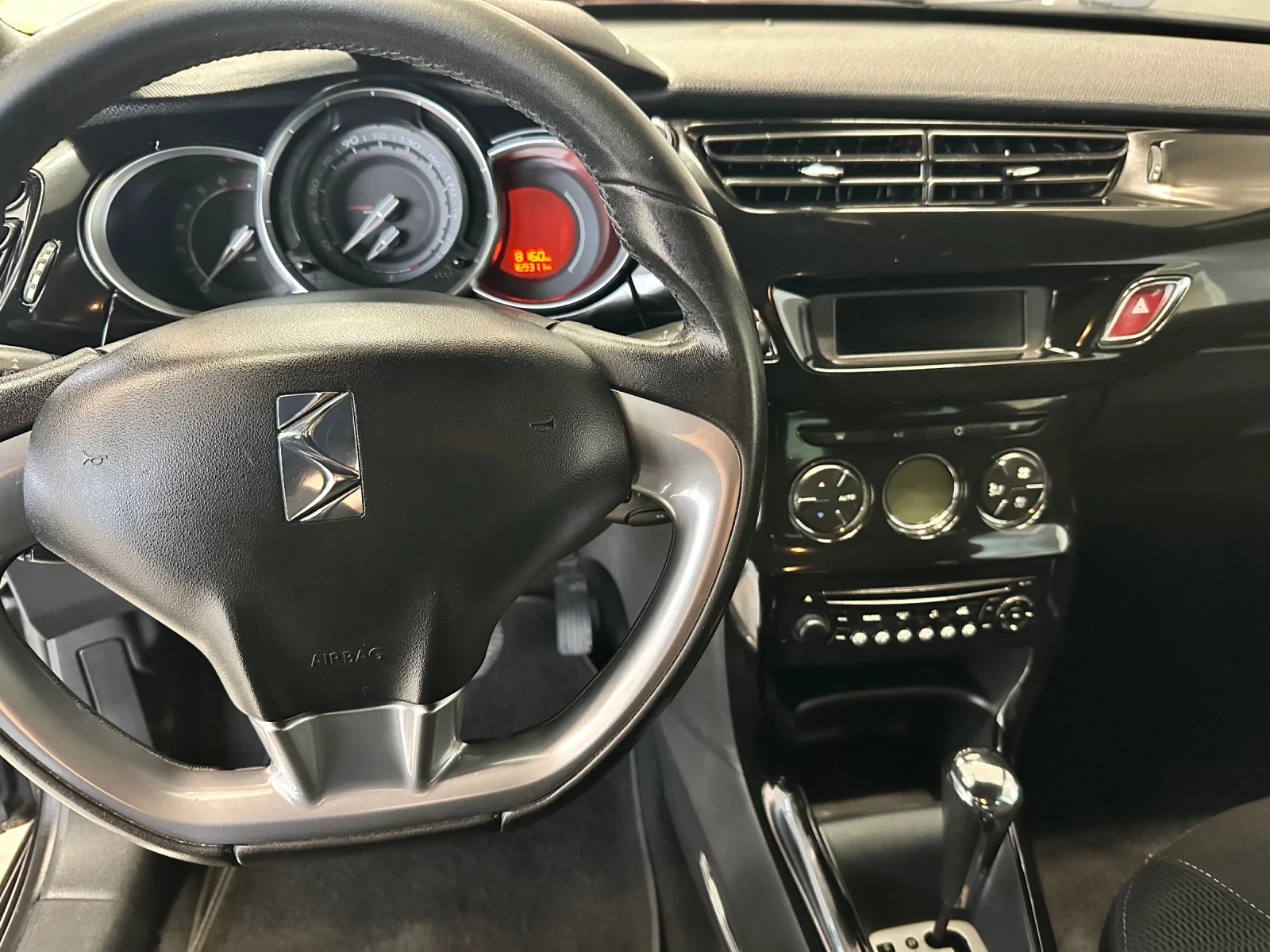 Citroen DS3 1.6Vti-120к.с., снимка 8 - Автомобили и джипове - 56697358