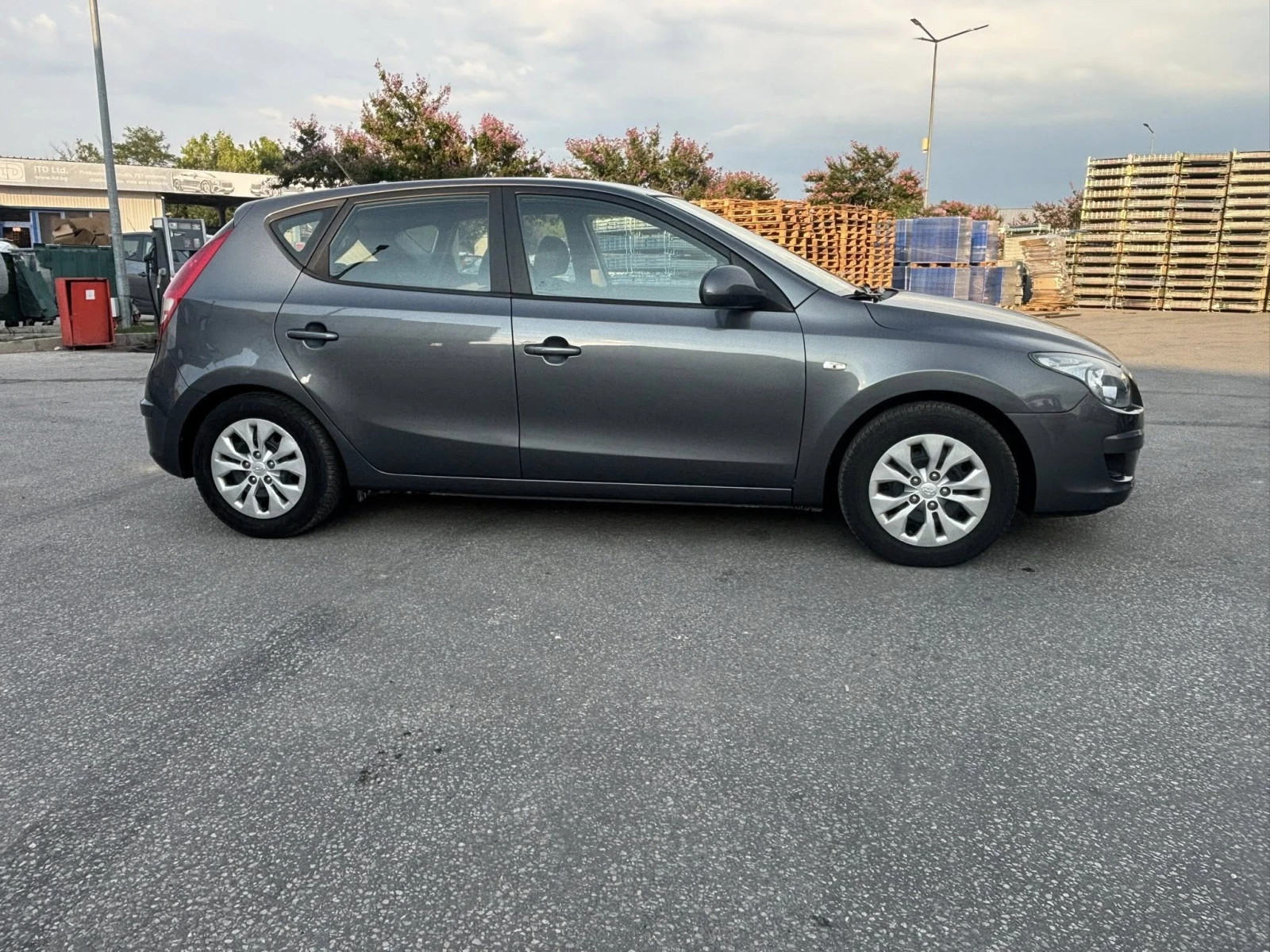Hyundai I30 1.4 бензин ЕВРО4 - изображение 4