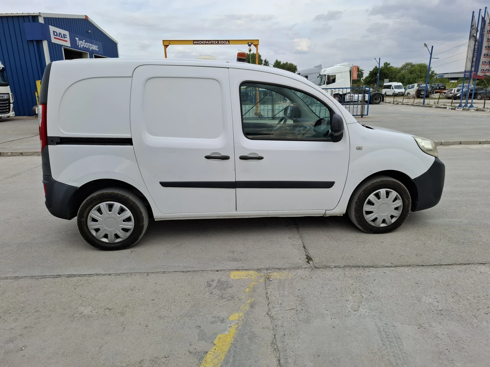 Renault Kangoo  - изображение 7