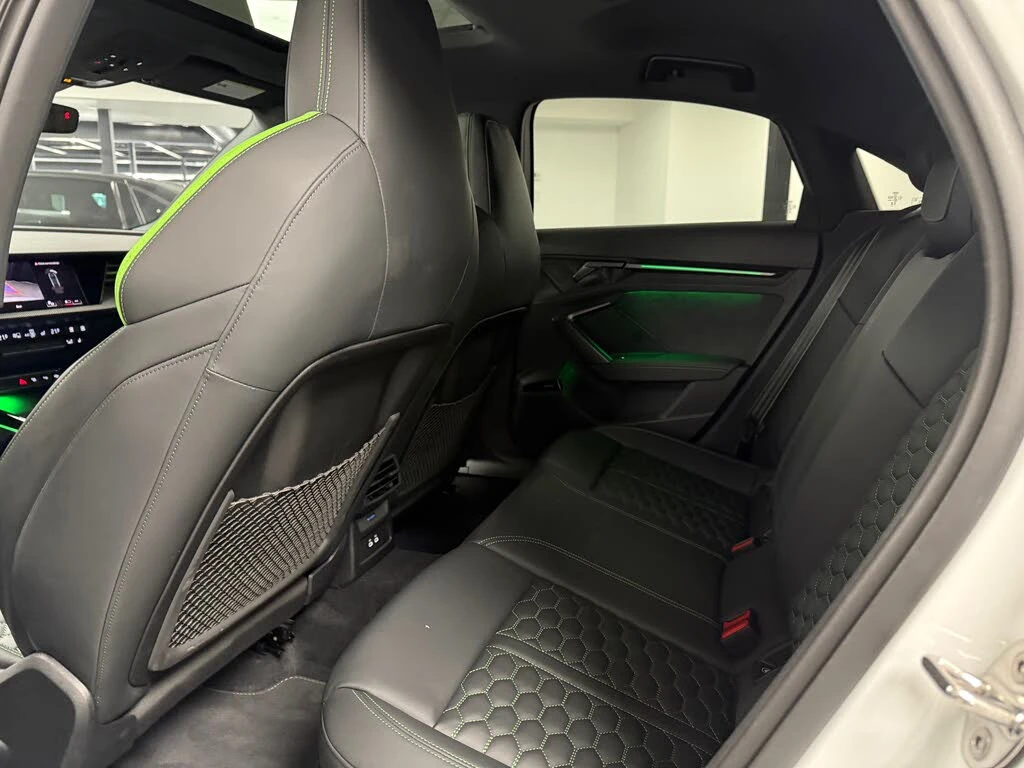 Audi Rs3 2.5T quattro* АвтоКредит* (Цена до БГ) , снимка 16 - Автомобили и джипове - 53814162