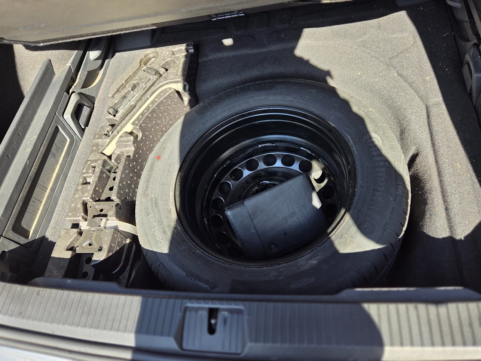 VW Passat 2.0TDI 190HP 4MOTION CAMERA, снимка 17 - Автомобили и джипове - 53841661