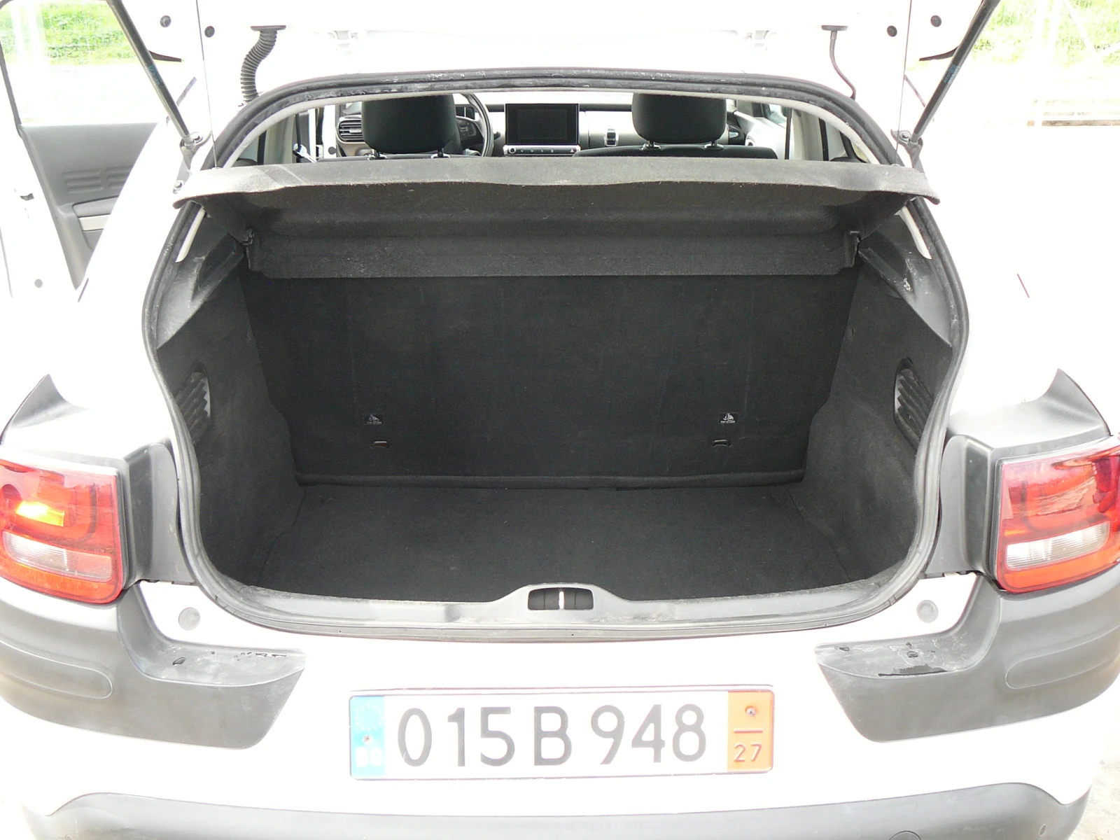 Citroen C4 Cactus 1.6 HDI 99к.с., снимка 11 - Автомобили и джипове - 54093717