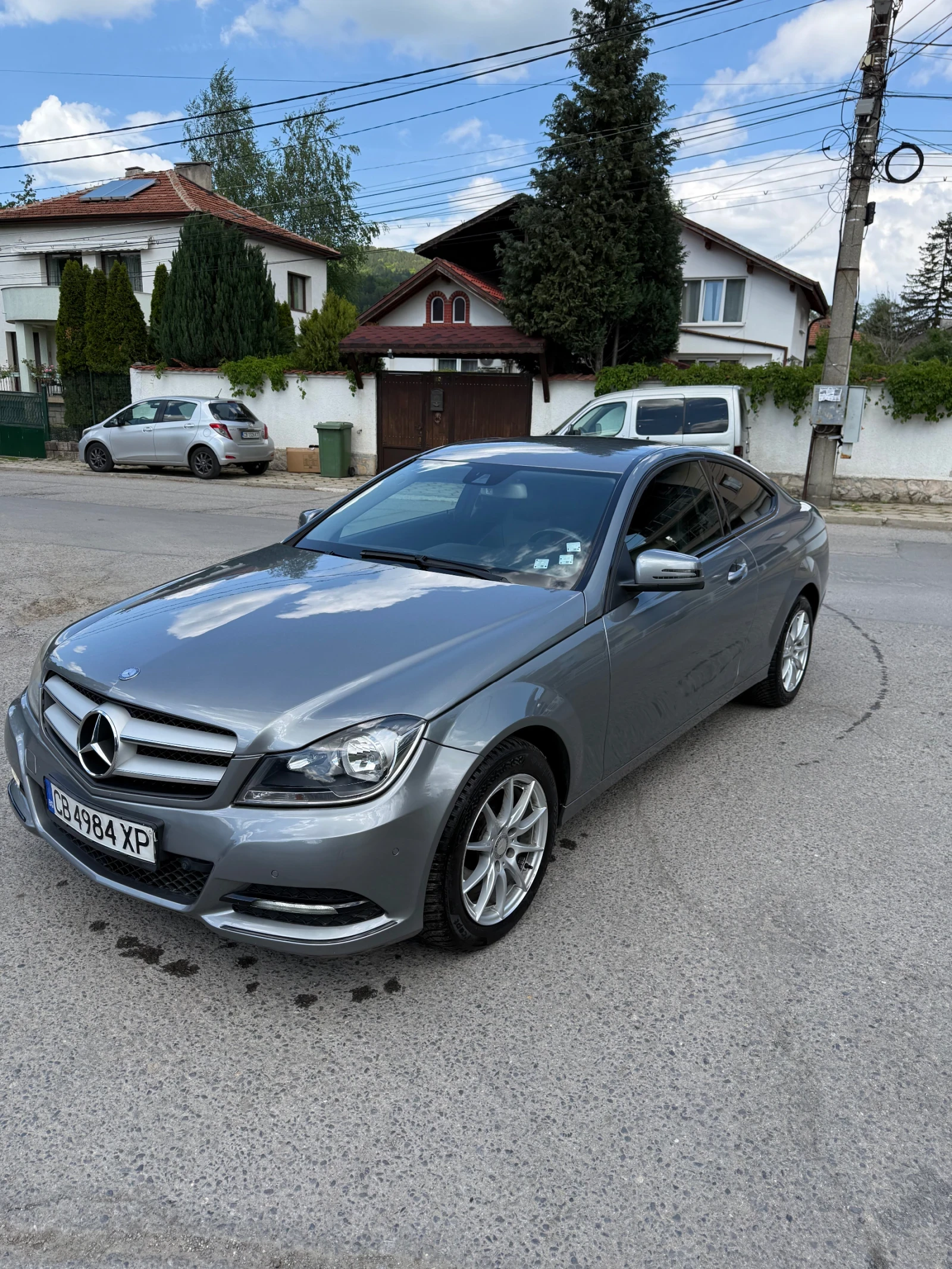 Mercedes-Benz C 220 AMG, снимка 4 - Автомобили и джипове - 54632862