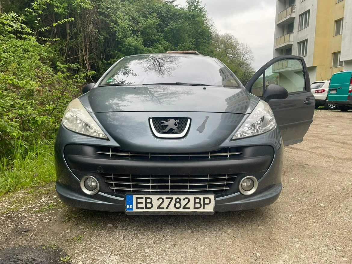 Peugeot 207 1.6i