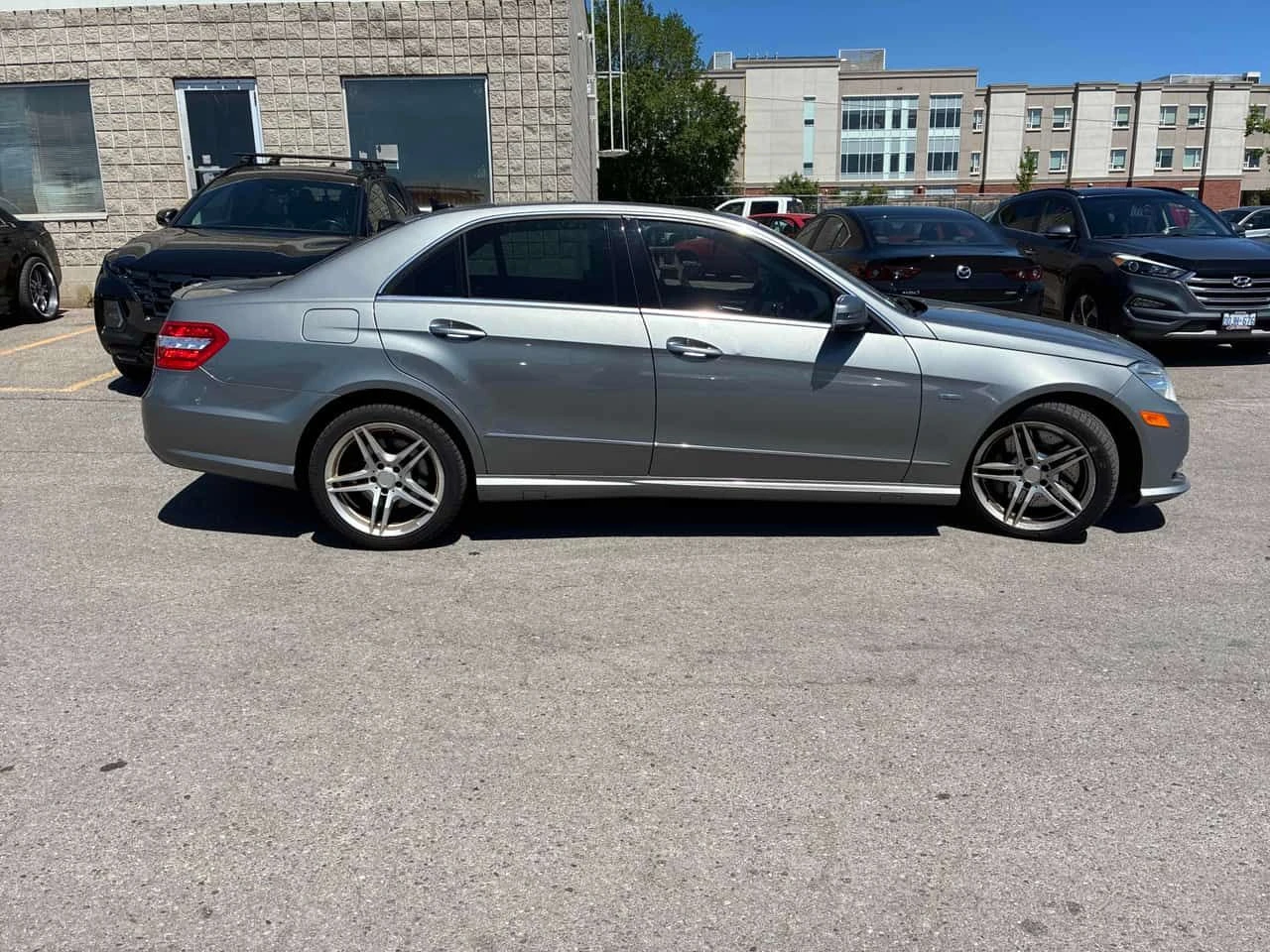 Mercedes-Benz E 55 * 550 * АВТОКРЕДИТ БЕЗ ПЪРВОНАЧАЛНА ВНОСКА* , снимка 3 - Автомобили и джипове - 54829223