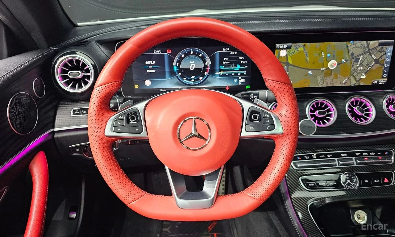 Mercedes-Benz E 220 d AMG PACK* DIGITAL* HEAD-UP* AMBIENT* PANORAMA* , снимка 8 - Автомобили и джипове - 54863105