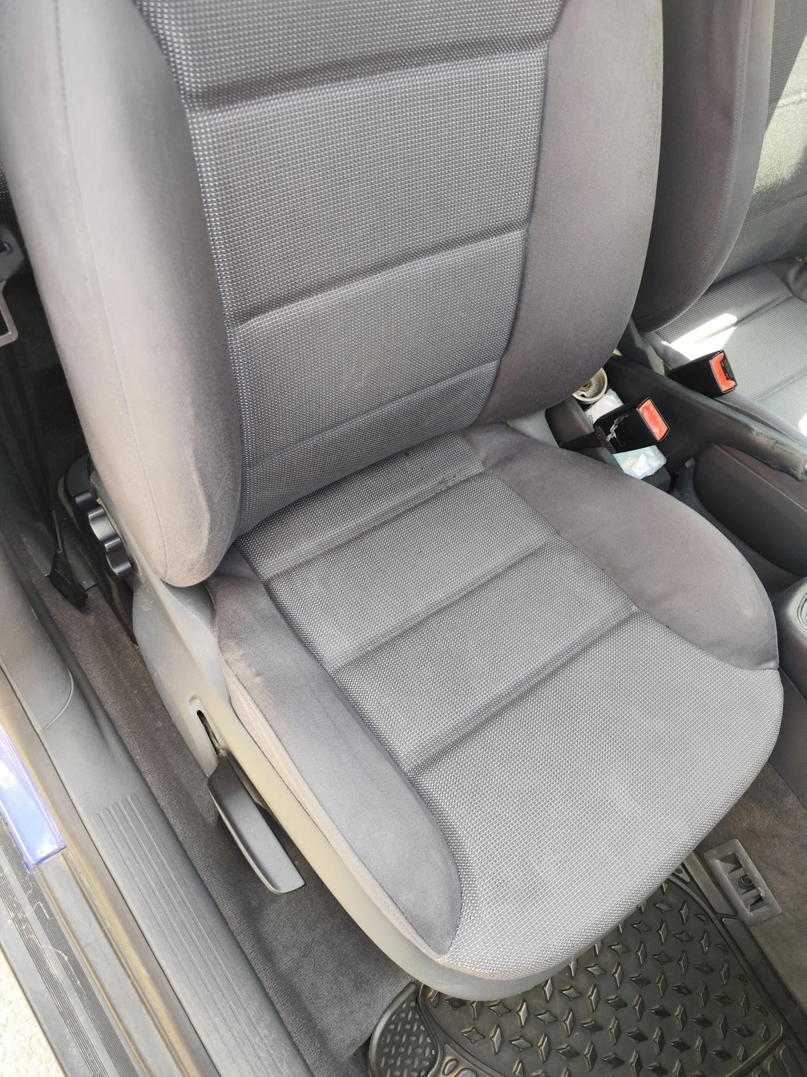 Audi A3 1.8 газ/бензин, снимка 10 - Автомобили и джипове - 54893498