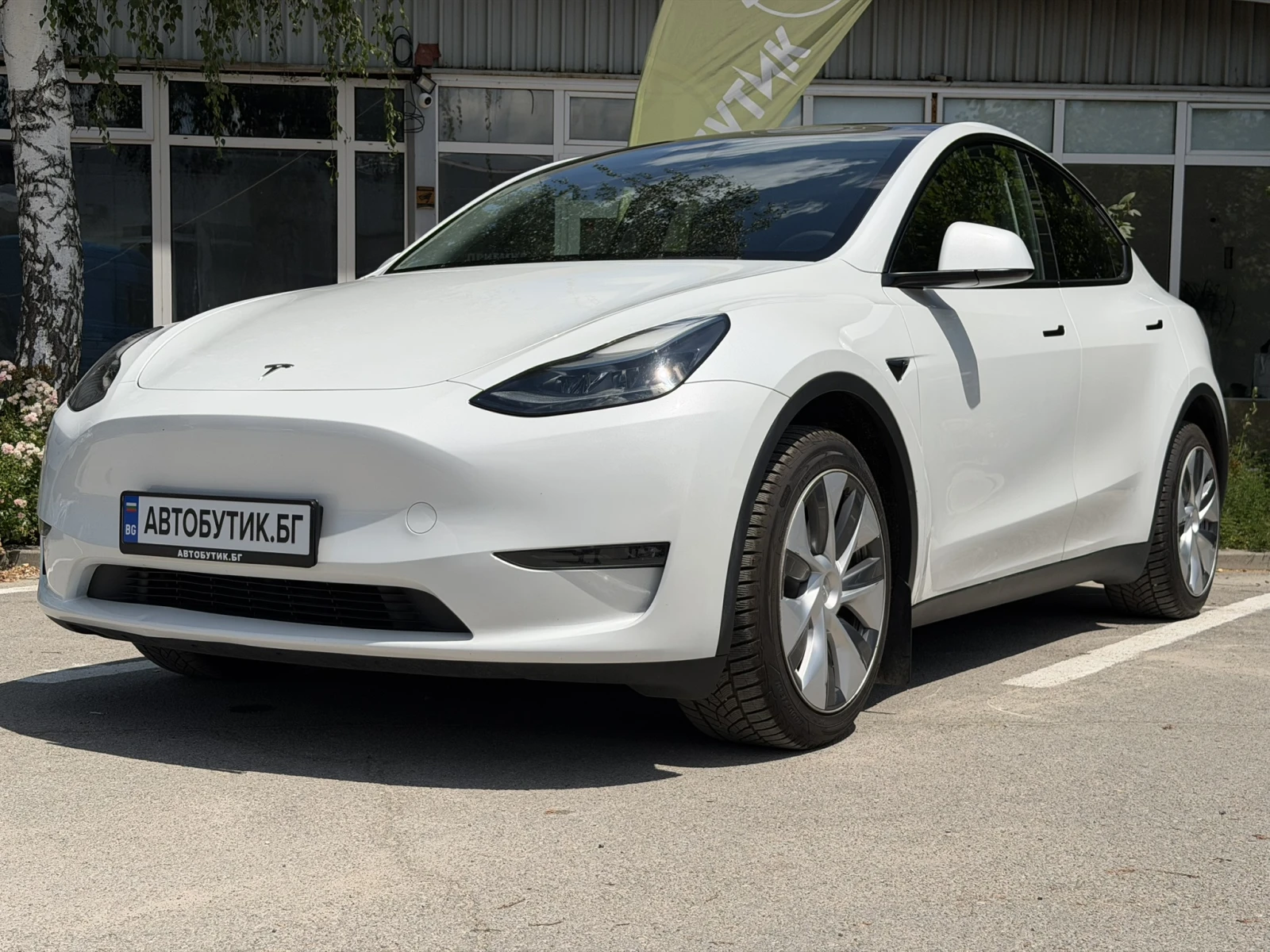 Tesla Model Y Long Range AWD, снимка 3 - Автомобили и джипове - 55222101