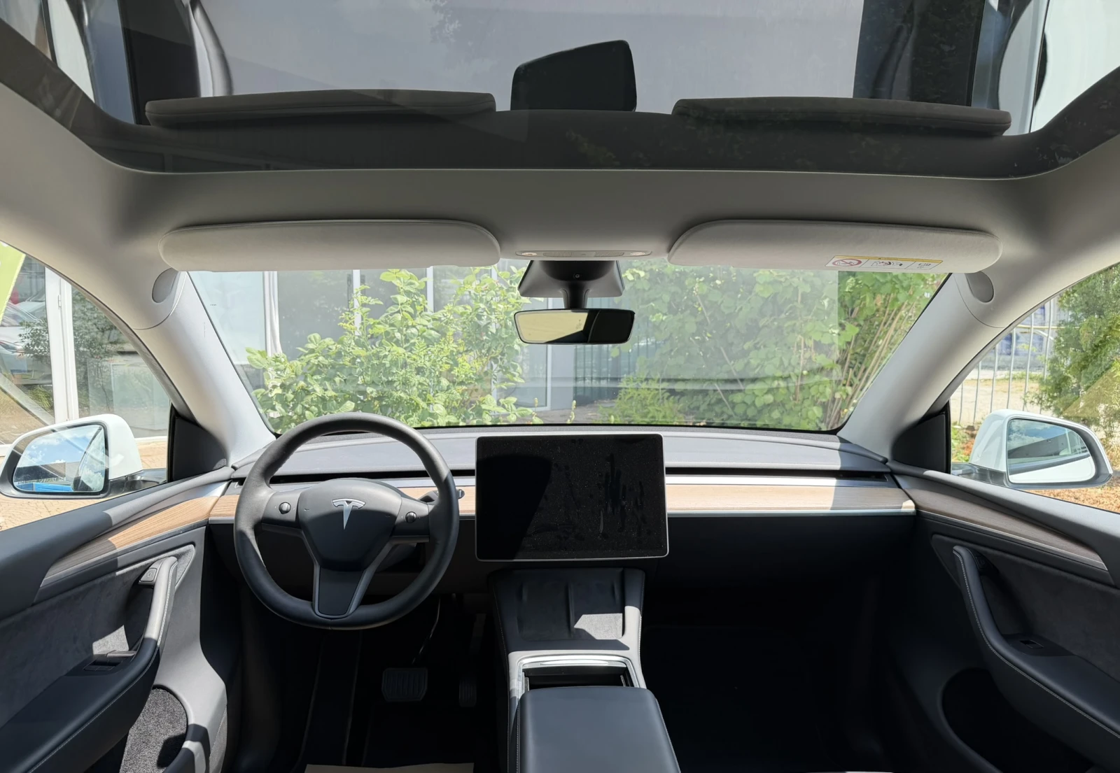 Tesla Model Y Long Range AWD, снимка 8 - Автомобили и джипове - 55222101