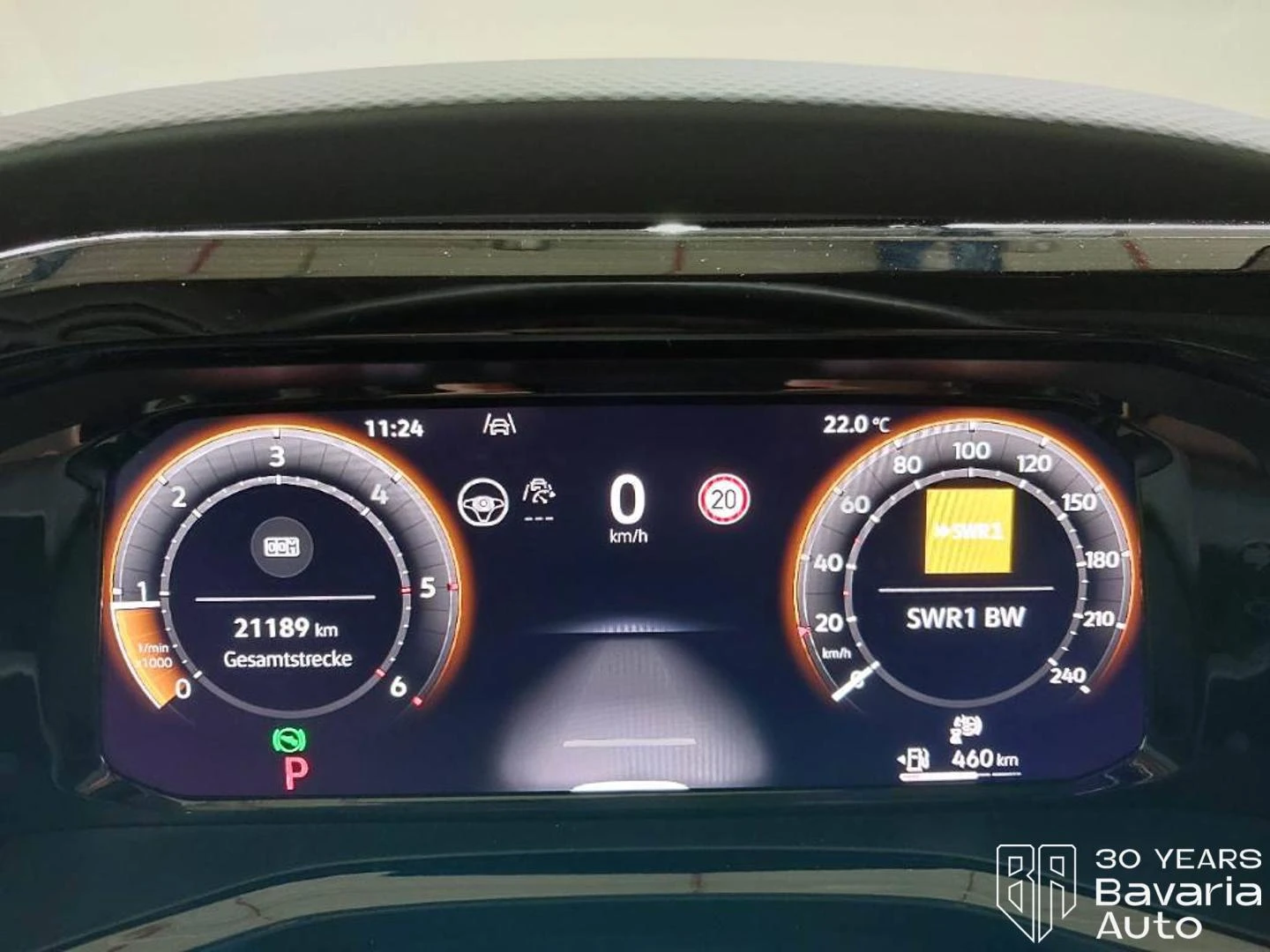 VW Multivan Edition long DSG Easy Open Basic, снимка 11 - Автомобили и джипове - 55472804