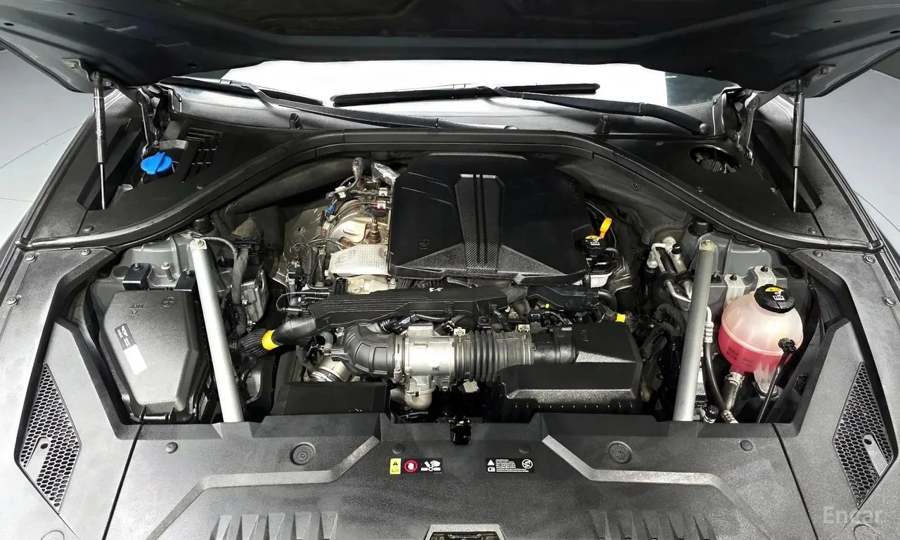 Genesis GV70 Signature Design Selection I, Panoramic sunroof, снимка 5 - Автомобили и джипове - 55952167