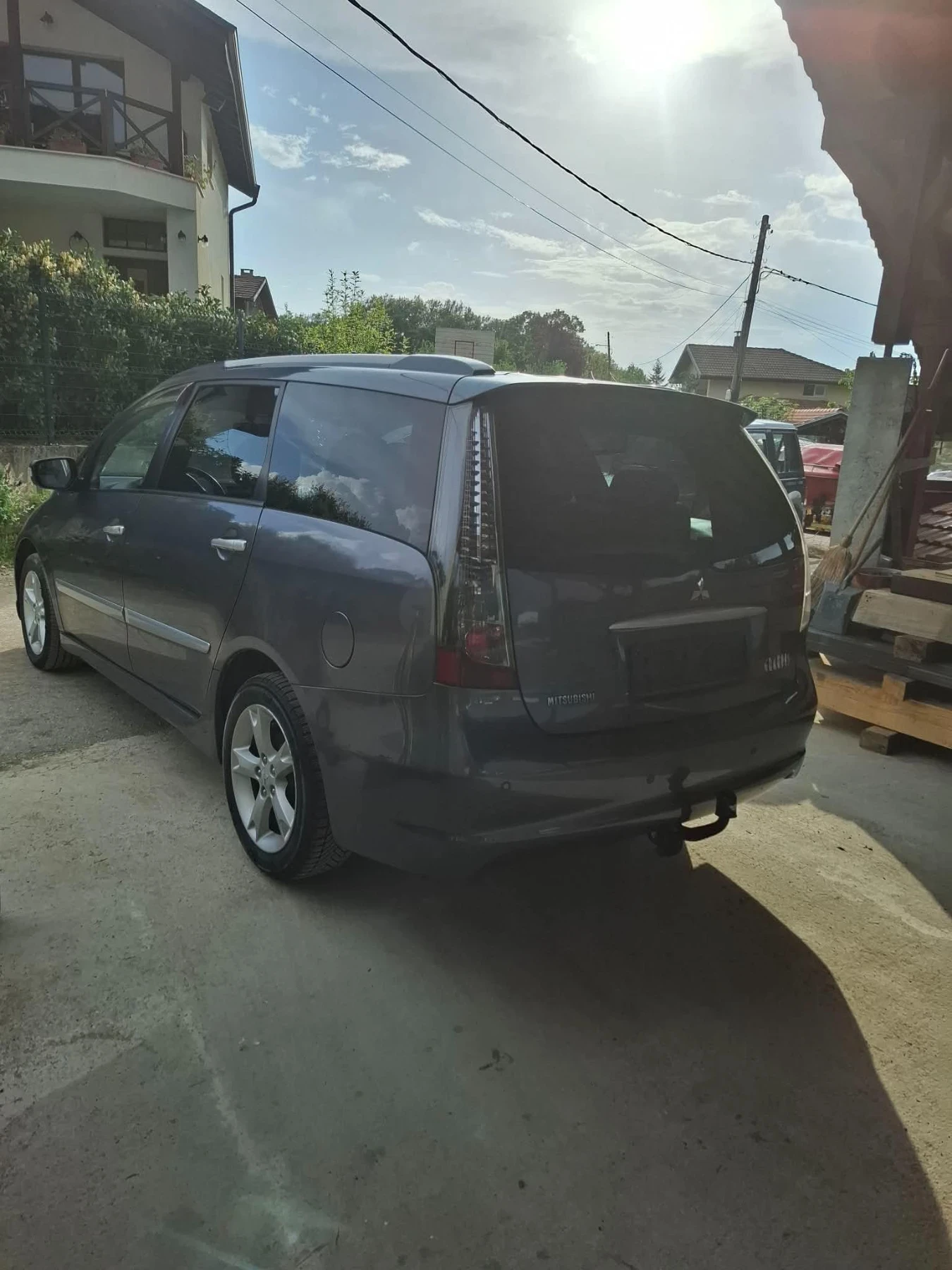 Mitsubishi Grandis 2.4, снимка 6 - Автомобили и джипове - 56074996