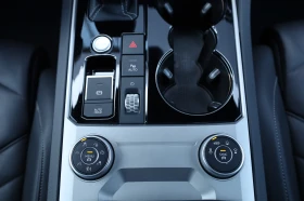 VW Touareg * FACELIFT* R-LINE* IQ HD MATRIX LIGHTS* PANO* 360, снимка 13