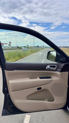 Jeep Grand cherokee 3.6 Overland* ДИСТР* ПАНОРАМА* ОБДУХ* 2 чифта гуми, снимка 10