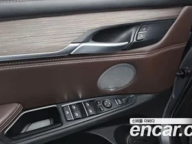 BMW X5 xDrive M50D, снимка 14