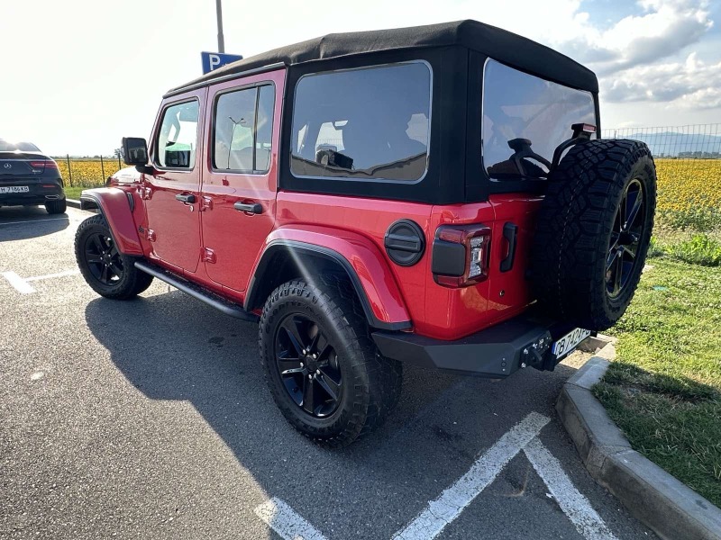 Jeep Wrangler Unlimited Nighthawk Edition, снимка 7 - Автомобили и джипове - 46325113