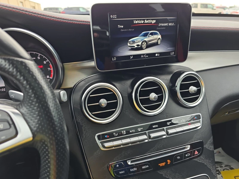 Mercedes-Benz GLC 43 AMG 4MATIC* Carplay/Android Auto* Панорама* Подгрев* , снимка 10 - Автомобили и джипове - 47447123