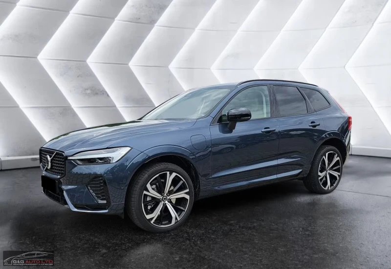 Volvo XC60 ULTRA/350HP/MASSAGE/PANO/B&W/360/MEMO/HUD/LED/394g