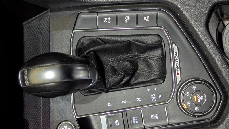 VW Tiguan Allspace, снимка 9 - Автомобили и джипове - 52829545