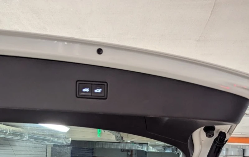 VW Tiguan Allspace, снимка 10 - Автомобили и джипове - 52829545