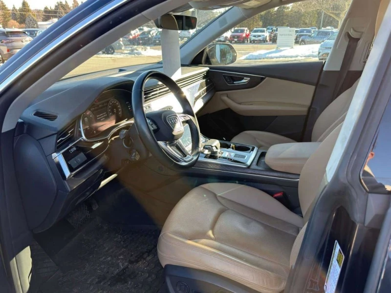 Audi Q8 * Premium * CARFAX * ЦЕНА ДО БГ, снимка 7 - Автомобили и джипове - 53055060
