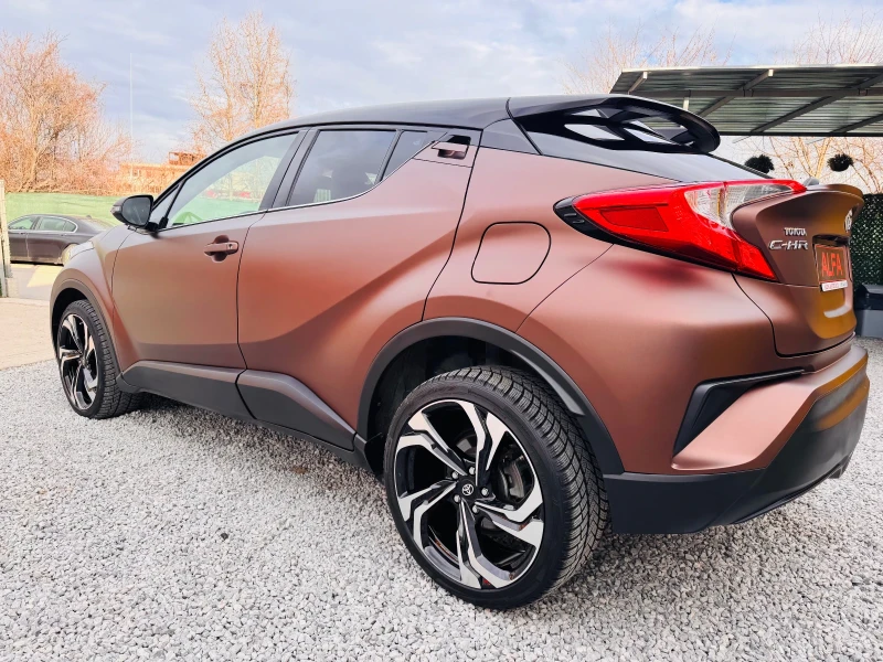 Toyota C-HR 1.2i/КАФЯВ МАТ/SPORT/ПОРЪЧКОВО ИЗПЪЛНЕНИЕ/НОВА///, снимка 8 - Автомобили и джипове - 53456061