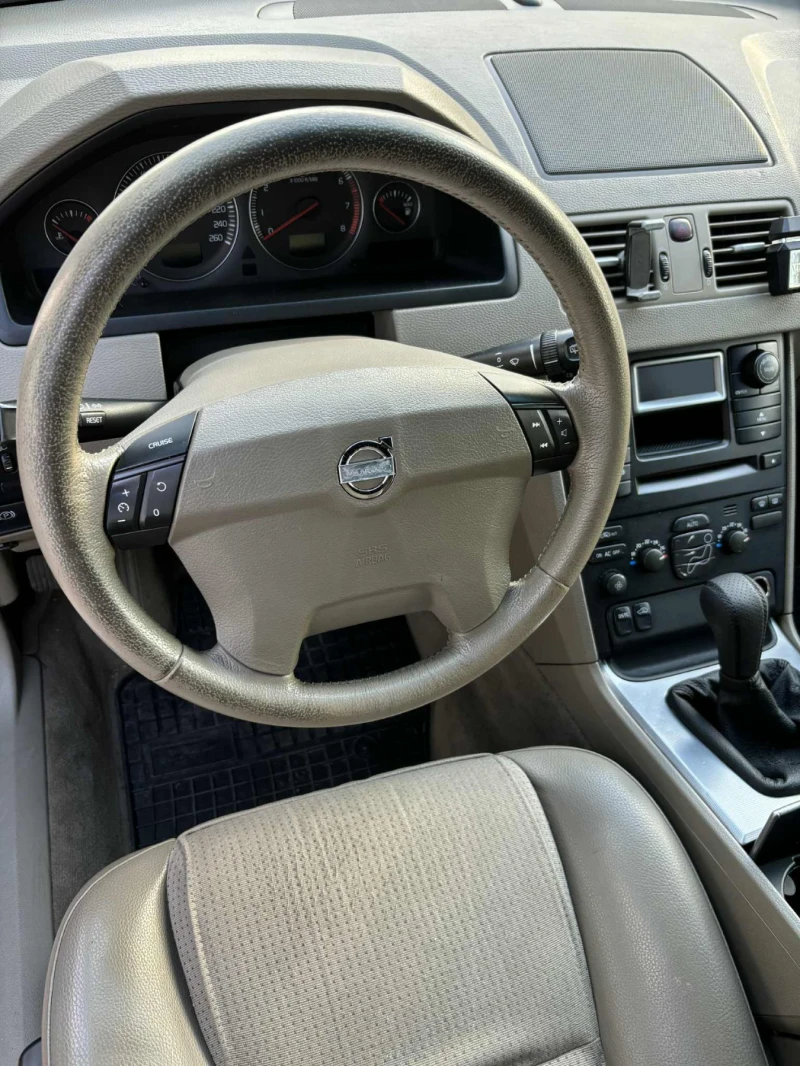 Volvo Xc90, снимка 5 - Автомобили и джипове - 53487802