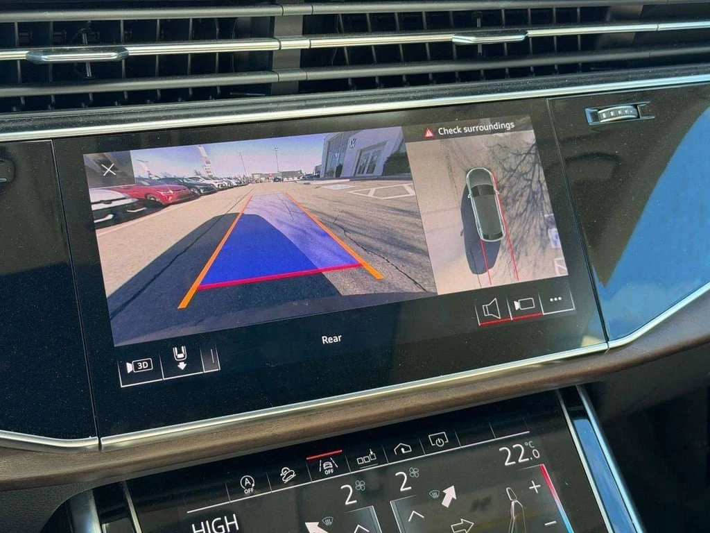 Audi Q8 * Premium * CARFAX * ���� �� �� | Mobile.bg � ����������� 15