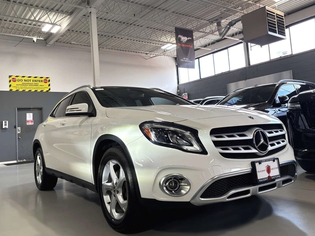 Mercedes-Benz GLA 250 4 MATIC * CARFAX * ФИНАНСИРАНЕ  - изображение 2