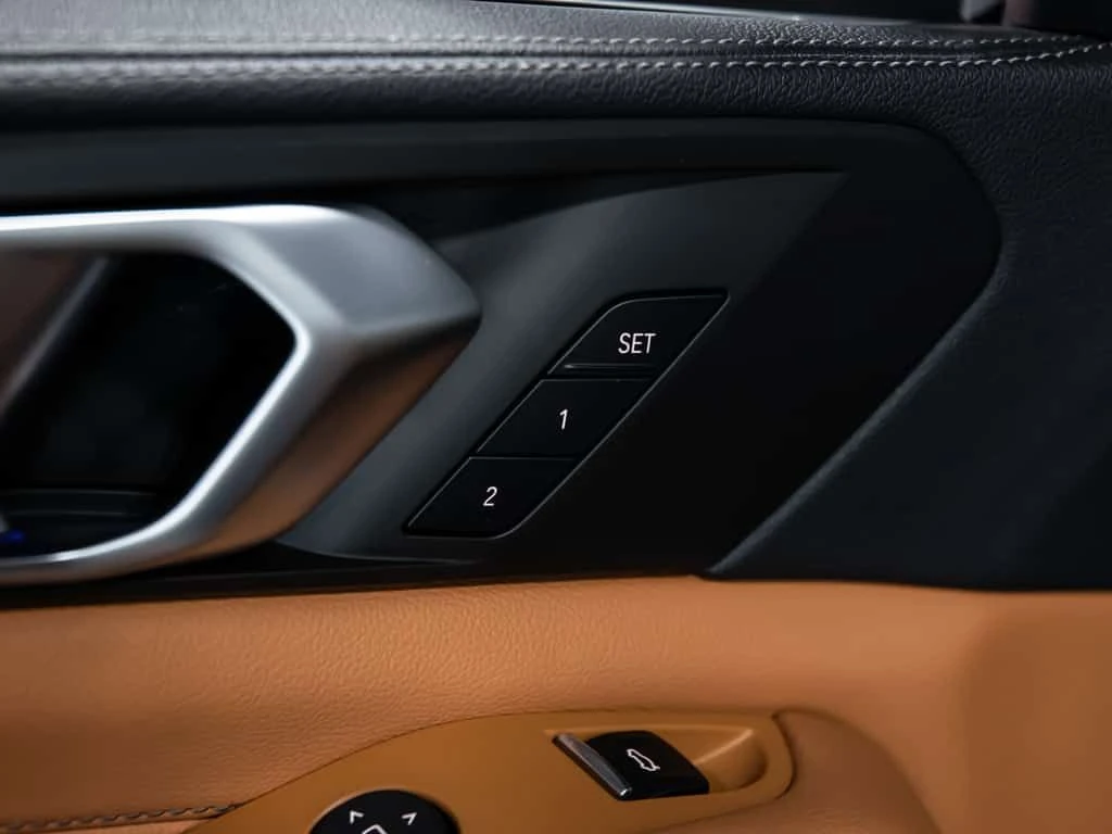 BMW X5 * xDrive40i M SPORT PREMIUM ESSENTIAL BROWN INT * , снимка 8 - Автомобили и джипове - 53961022