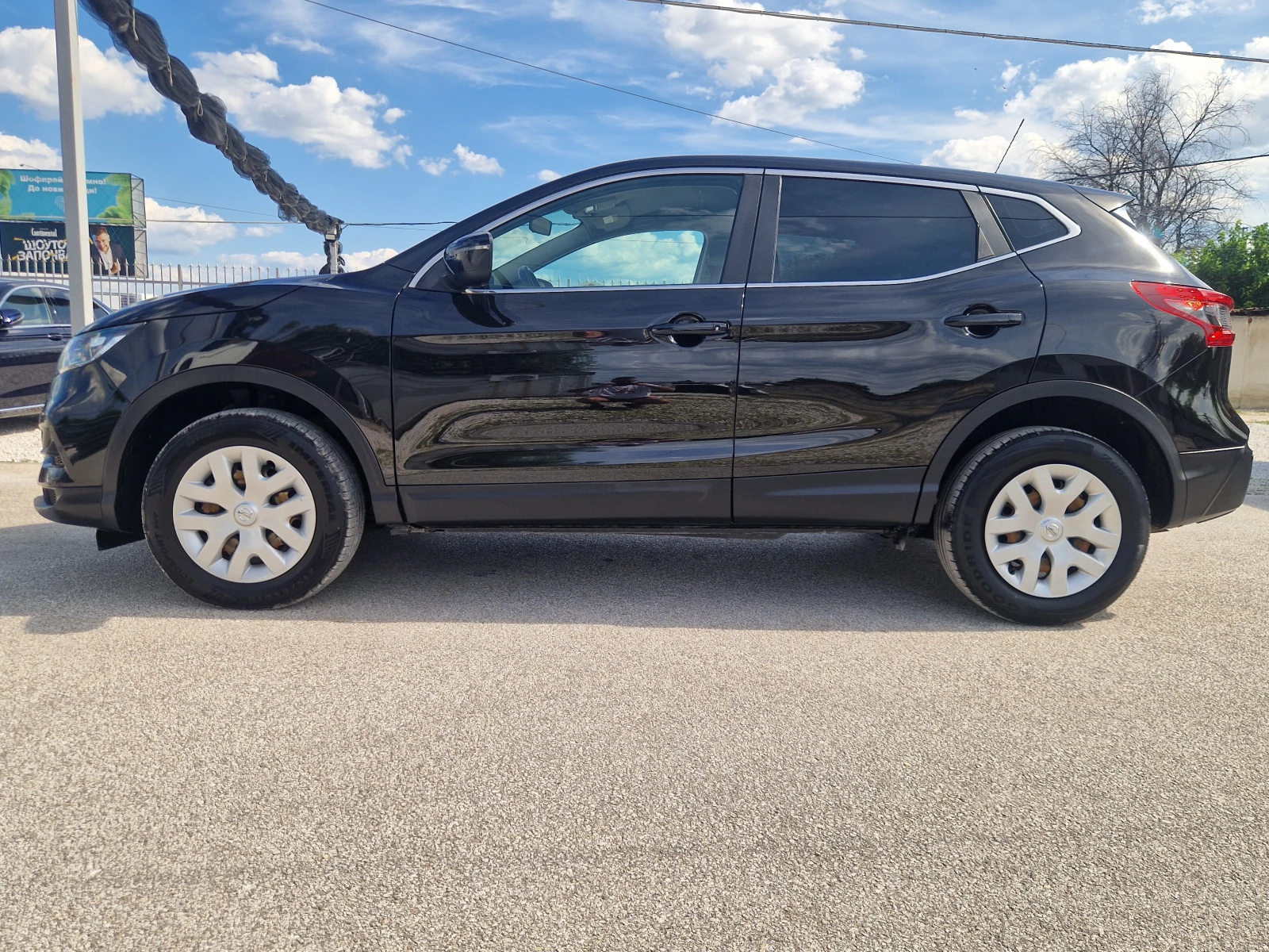 Nissan Qashqai 1.5DCI TEKNA FACELIFT* РЕАЛНИ КМ!!, снимка 7 - Автомобили и джипове - 54982385