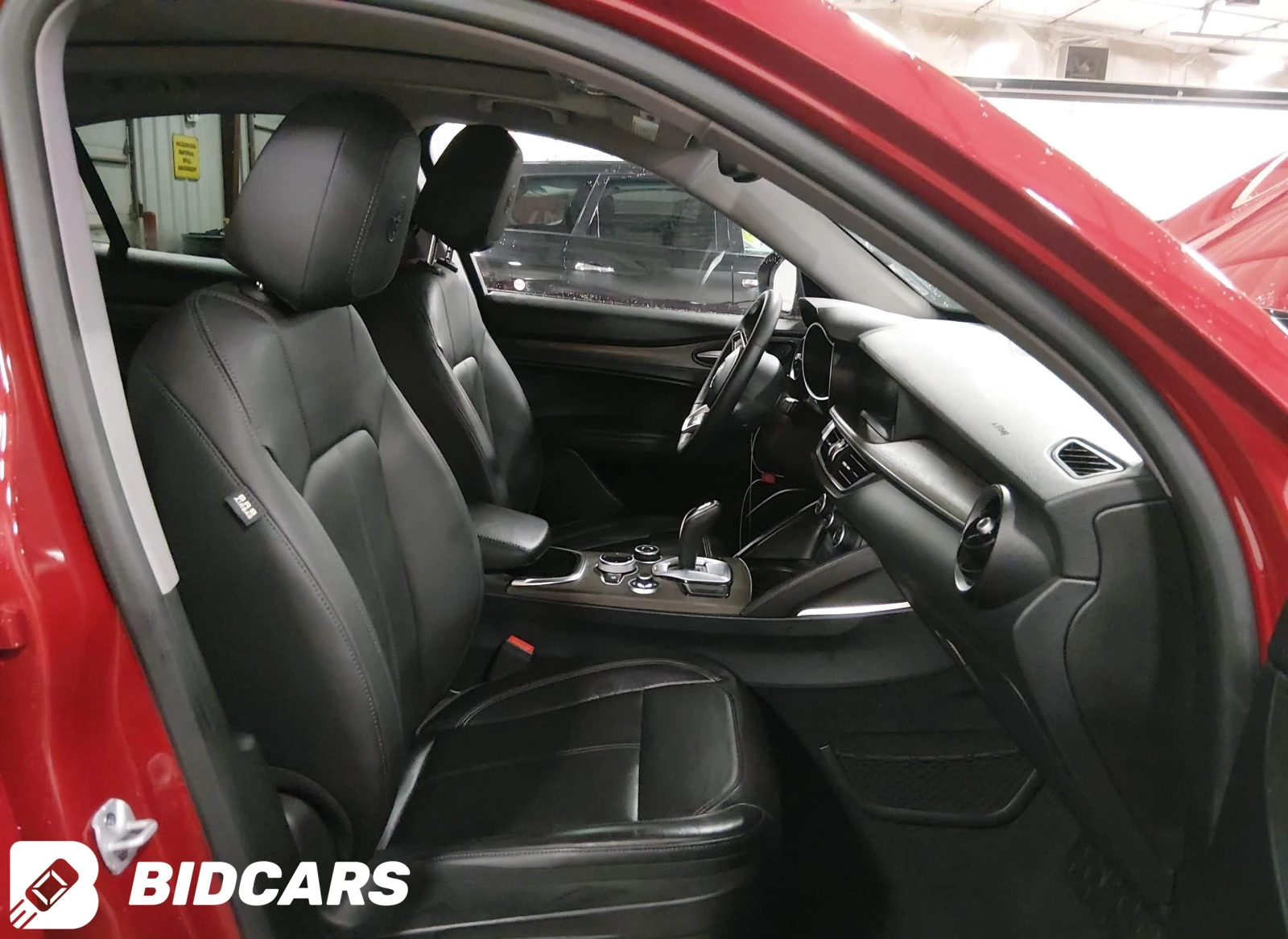 Alfa Romeo Stelvio Stelvio Ti AWD, снимка 5 - Автомобили и джипове - 55152267
